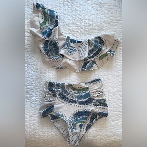 CupShe Ruffled Bikini sz Small